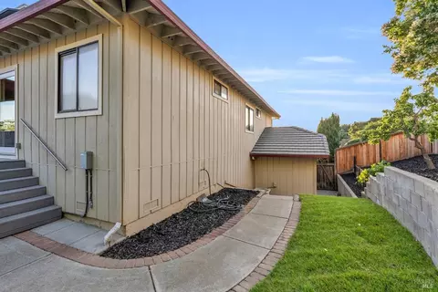 Exterior - 5081 Georgia St, Vallejo, CA 94591 photo 7 of 23