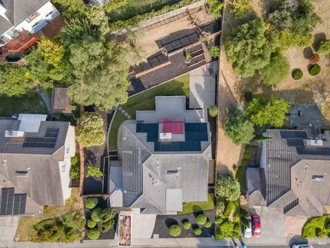 View/Area - 5081 Georgia St, Vallejo, CA 94591 photo 2 of 5