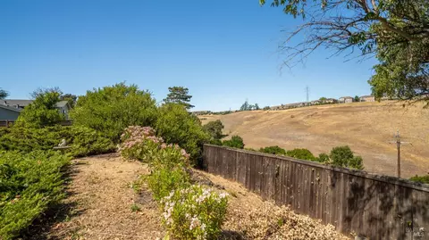 1348 Shea Ter, Vallejo, CA 94591 photo 35