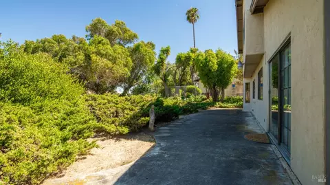 1348 Shea Ter, Vallejo, CA 94591 photo 32