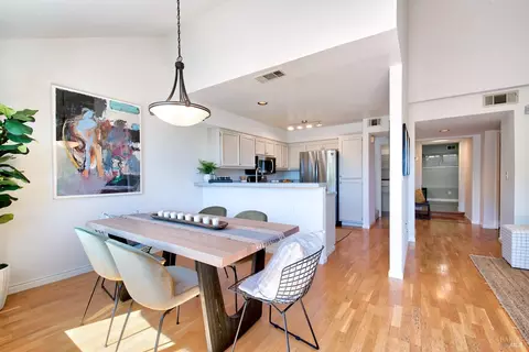 5 Summerhill Way, San Rafael, CA 94903