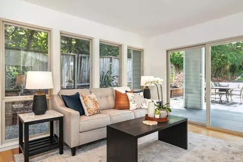 7 Wolfe Ave, San Rafael, CA 94901 photo 10
