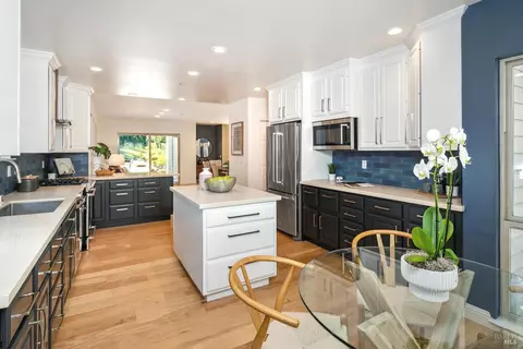7 Wolfe Ave, San Rafael, CA 94901 photo 16