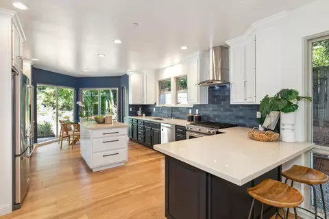 7 Wolfe Ave, San Rafael, CA 94901 photo 12