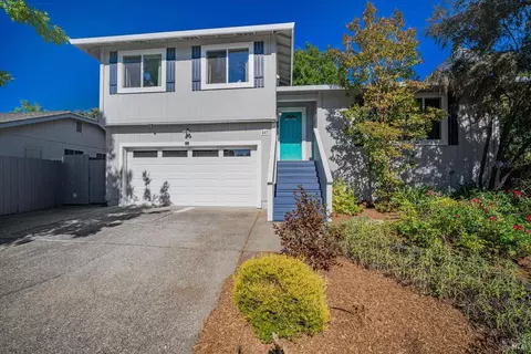 467 Harper Ct, Windsor, CA 95492 photo 4