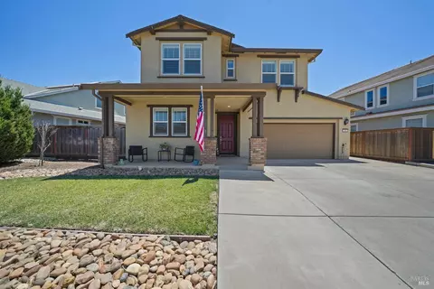285 Ginger St, Vacaville, CA 95687