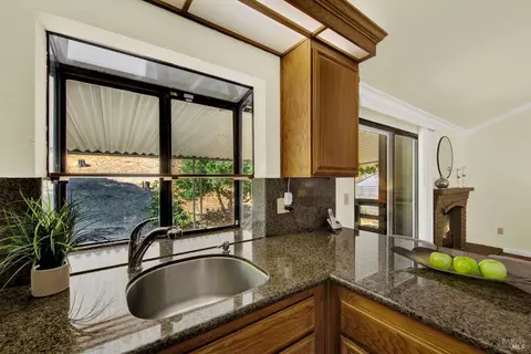 Kitchen - 837 N Regatta Dr, Vallejo, CA 94591 photo 11 of 11
