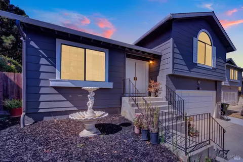 Exterior - 837 N Regatta Dr, Vallejo, CA 94591 photo 13 of 14