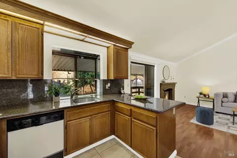 Kitchen - 837 N Regatta Dr, Vallejo, CA 94591 photo 7 of 11