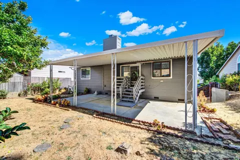 Exterior - 837 N Regatta Dr, Vallejo, CA 94591 photo 8 of 14