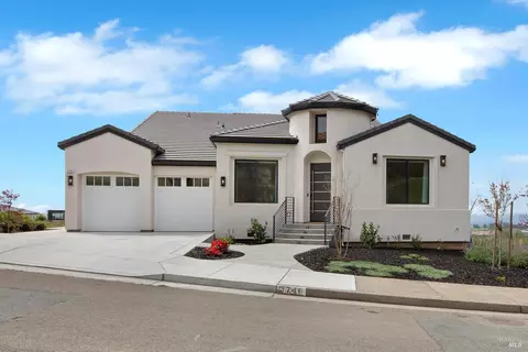 3746 Darlington Ct, Santa Rosa, CA 95404