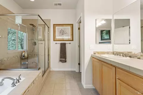 2529 Bartlett Ct, Ukiah, CA 95482 photo 16