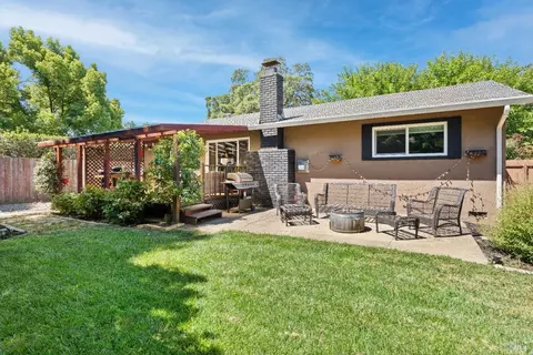 575 Oak Manor Dr, Ukiah, CA 95482 photo 21