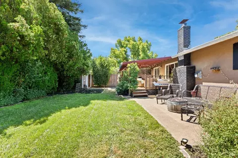 575 Oak Manor Dr, Ukiah, CA 95482 photo 22