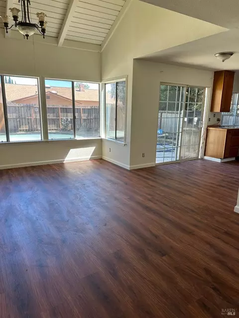 535 Cement Hill Rd, Fairfield, CA 94533 photo 5