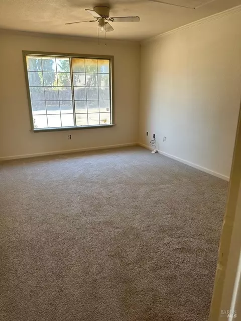 535 Cement Hill Rd, Fairfield, CA 94533 photo 3