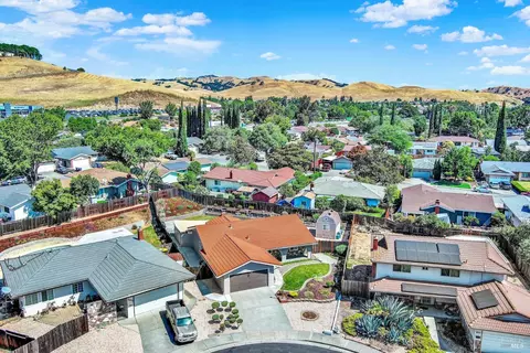 470 Tulip St, Fairfield, CA 94533 photo 8