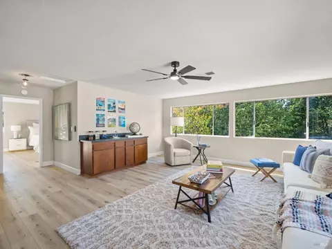 157 Banbury Ct, Benicia, CA 94510