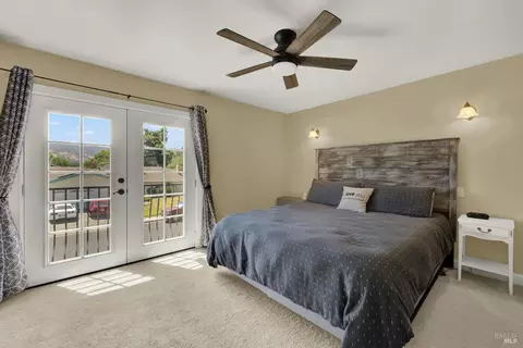 Bedroom - 819 Corte Malaga Ct, Vacaville, CA 95688 photo 6 of 8
