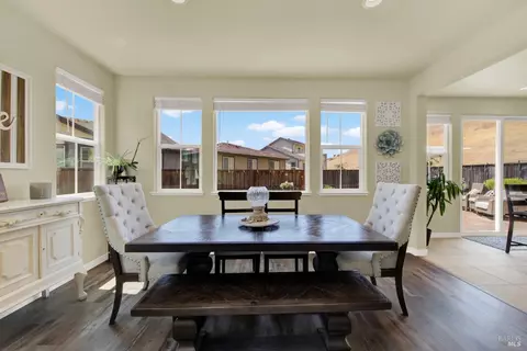 Dining - 4471 Cancun Ct, Fairfield, CA 94533 photo 1 of 4