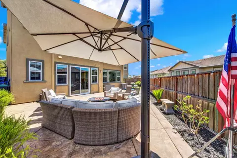 Exterior - 4471 Cancun Ct, Fairfield, CA 94533 photo 7 of 13