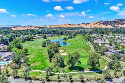 View/Area - 4471 Cancun Ct, Fairfield, CA 94533 photo 7 of 8