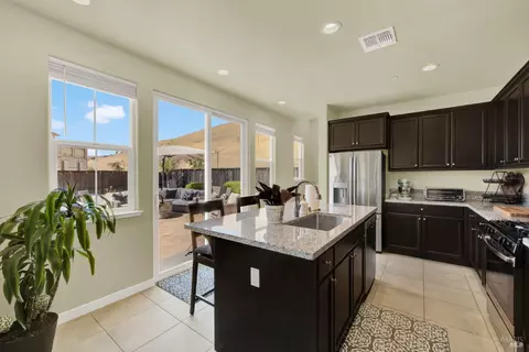 Kitchen - 4471 Cancun Ct, Fairfield, CA 94533 photo 1 of 9