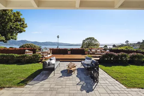 Exterior - 696 Hilary Dr, Tiburon, CA 94920 photo 3 of 33