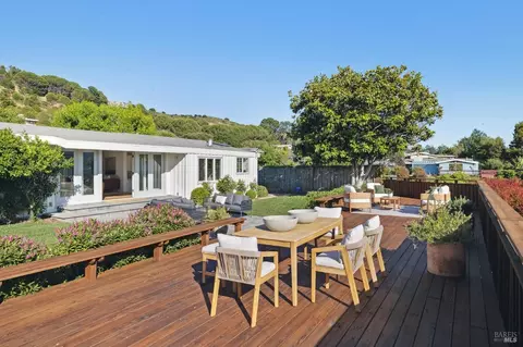 Exterior - 696 Hilary Dr, Tiburon, CA 94920 photo 15 of 33