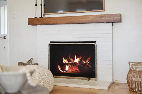 Living - 696 Hilary Dr, Tiburon, CA 94920 photo 6 of 8