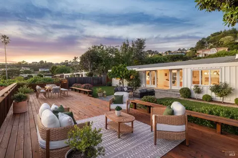 Exterior - 696 Hilary Dr, Tiburon, CA 94920 photo 32 of 33
