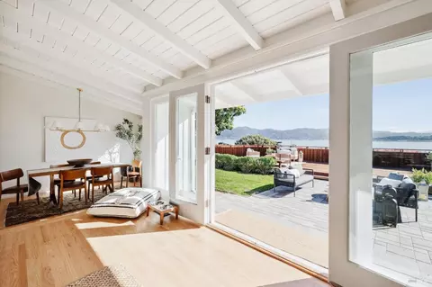 Entry Way - 696 Hilary Dr, Tiburon, CA 94920 photo 1 of 2