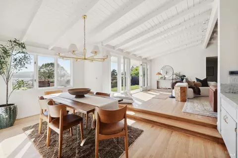 Dining - 696 Hilary Dr, Tiburon, CA 94920 photo 2 of 4