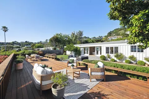 Exterior - 696 Hilary Dr, Tiburon, CA 94920 photo 17 of 33