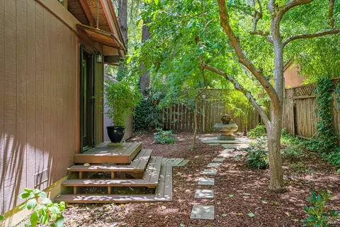 320 N Spring St, Ukiah, CA 95482 photo 37