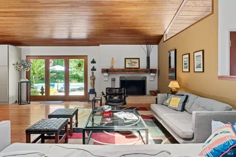 320 N Spring St, Ukiah, CA 95482 photo 6