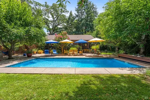 320 N Spring St, Ukiah, CA 95482 photo 30