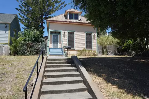 226 Kentucky St, Vallejo, CA 94590 photo 2