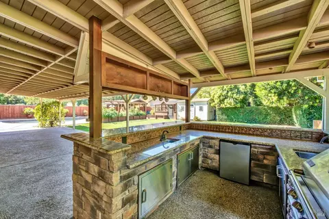 992 Davis St, Vacaville, CA 95687 photo 49