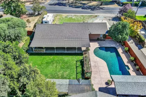 992 Davis St, Vacaville, CA 95687 photo 5