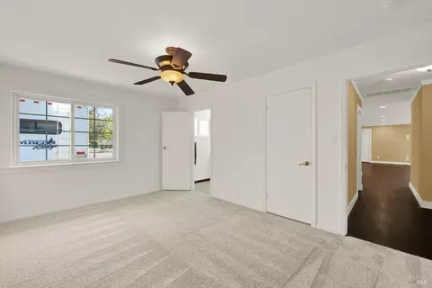 992 Davis St, Vacaville, CA 95687 photo 32