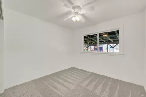 992 Davis St, Vacaville, CA 95687 photo 27