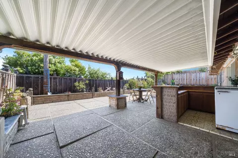 324 Whitecliff Dr, Vallejo, CA 94589 photo 34