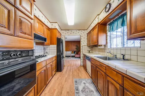 324 Whitecliff Dr, Vallejo, CA 94589 photo 16