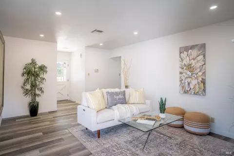 3362 Macleod St, Napa, CA 94558 photo 14