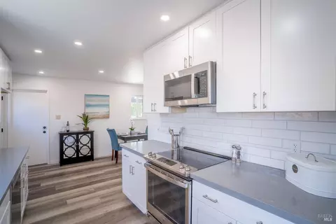 3362 Macleod St, Napa, CA 94558 photo 7