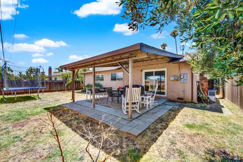 2094 Thrush Way, Fairfield, CA 94533 photo 36