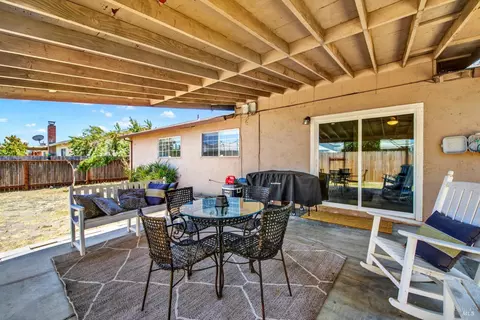 2094 Thrush Way, Fairfield, CA 94533 photo 33