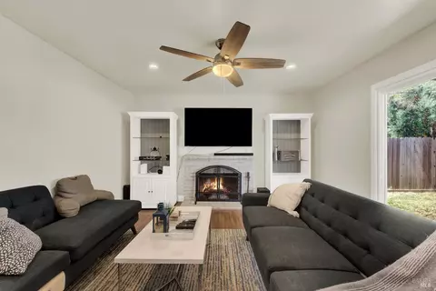 2094 Thrush Way, Fairfield, CA 94533 photo 7