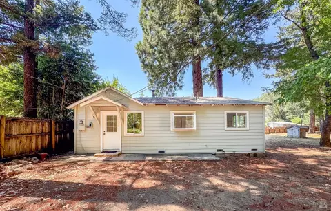 1440 Branscomb Rd, Laytonville, CA 95454